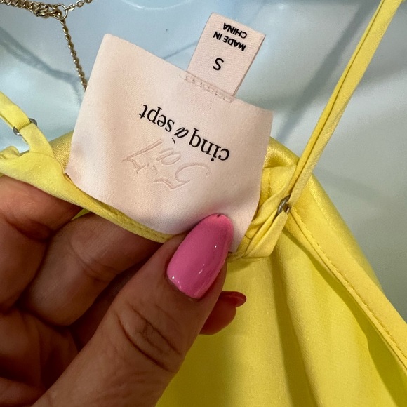 Cinq á Sept S Silk Janet Ruffle Hem Top - Picture 12 of 15